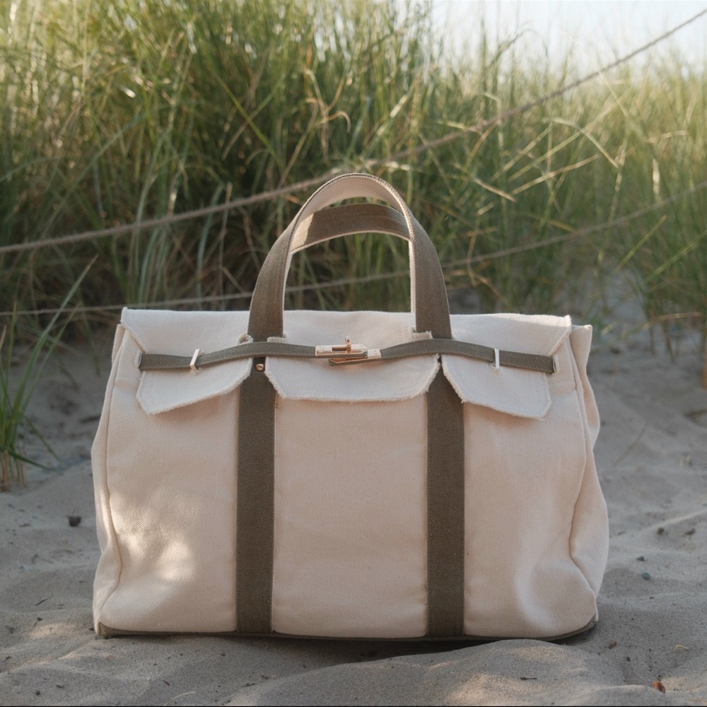 Elegant Canvas Tote Bag - Boatkin style